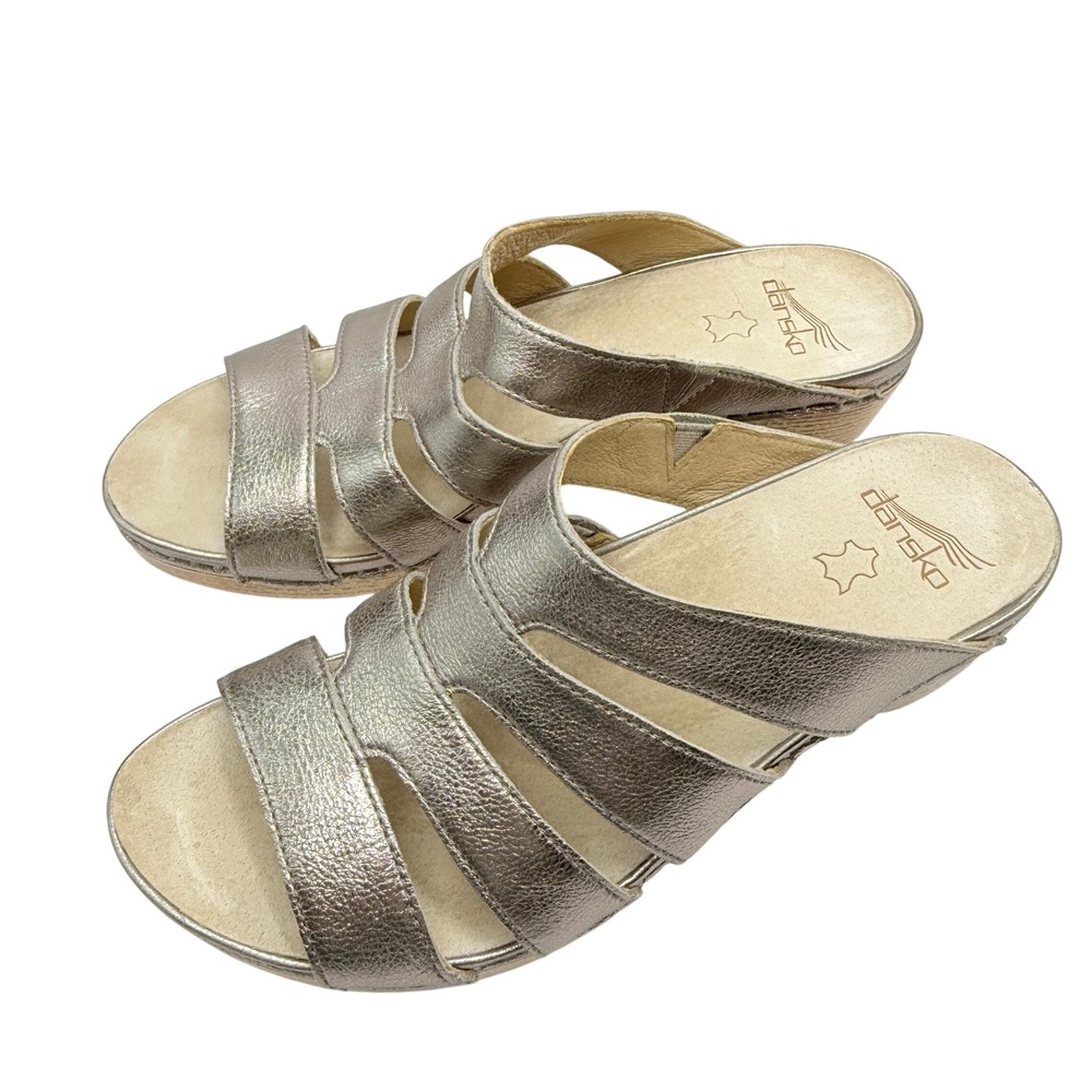 Dansko Lyndi Slide Sandals Womens 39 Platino Metallic Leather New Box